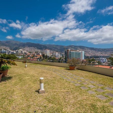 Miramar Apartment With Pool By Hr Madeira Фуншал Экстерьер фото
